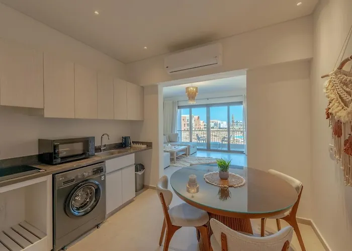 Brand-new 1br In Kamaran El Gouna I Pool View & Access Appartement